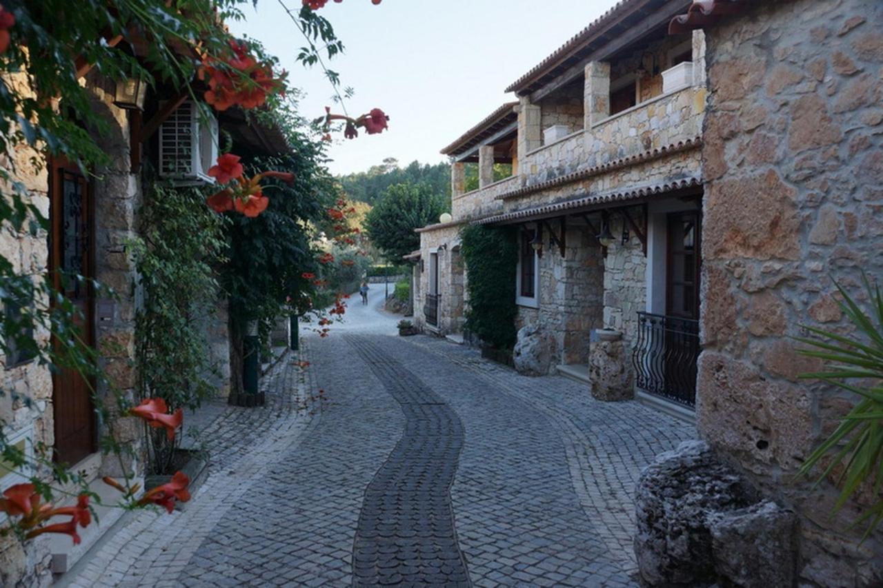Quartos Confortaveis Em Casa Proximo Ao Mosteiro Баталя Екстер'єр фото